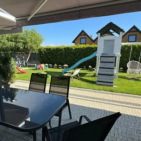 Baltyckie Zacisze Dom Nr 2 Ferienhaus Sarbinowo